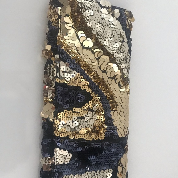 NWT who’s who clutch - Picture 1 of 2